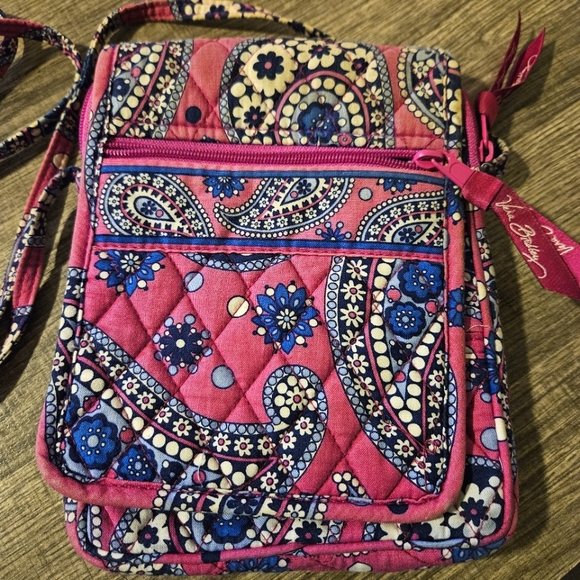 Vera Bradley Handbags - Small Vera Bradley Crossbody Bag